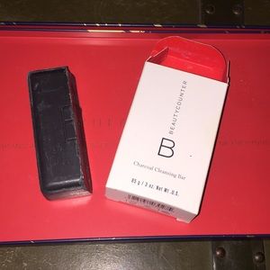 Beautycounter Charcoal Bar 1/2